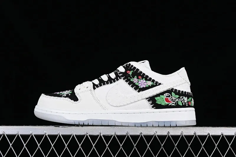 All categories Nk SB Dunk series Nk SB Dunk Low low-top sneakers Nk SB Dunk Low "N7" floral embroidery SB low-top casual sneakers FD6951-300